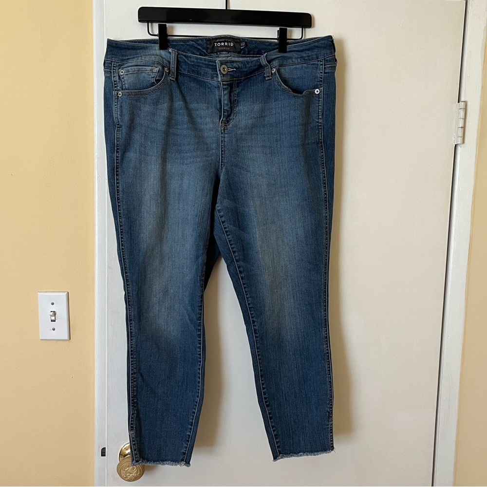 TORRID jeans - size 18 - Ultra Skinny fit - EUC